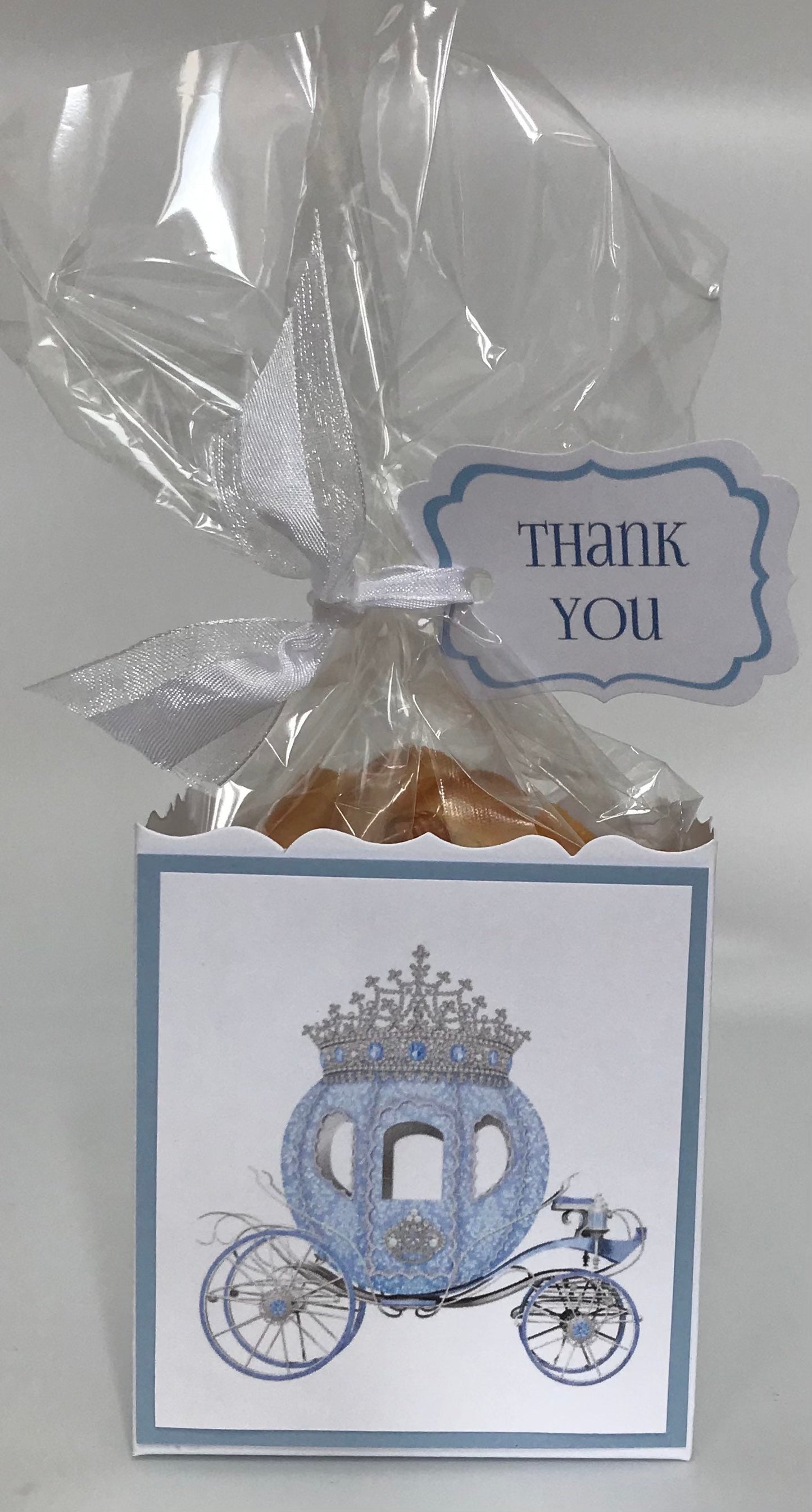 Blue Princess Carriage on blue mat Party Favor