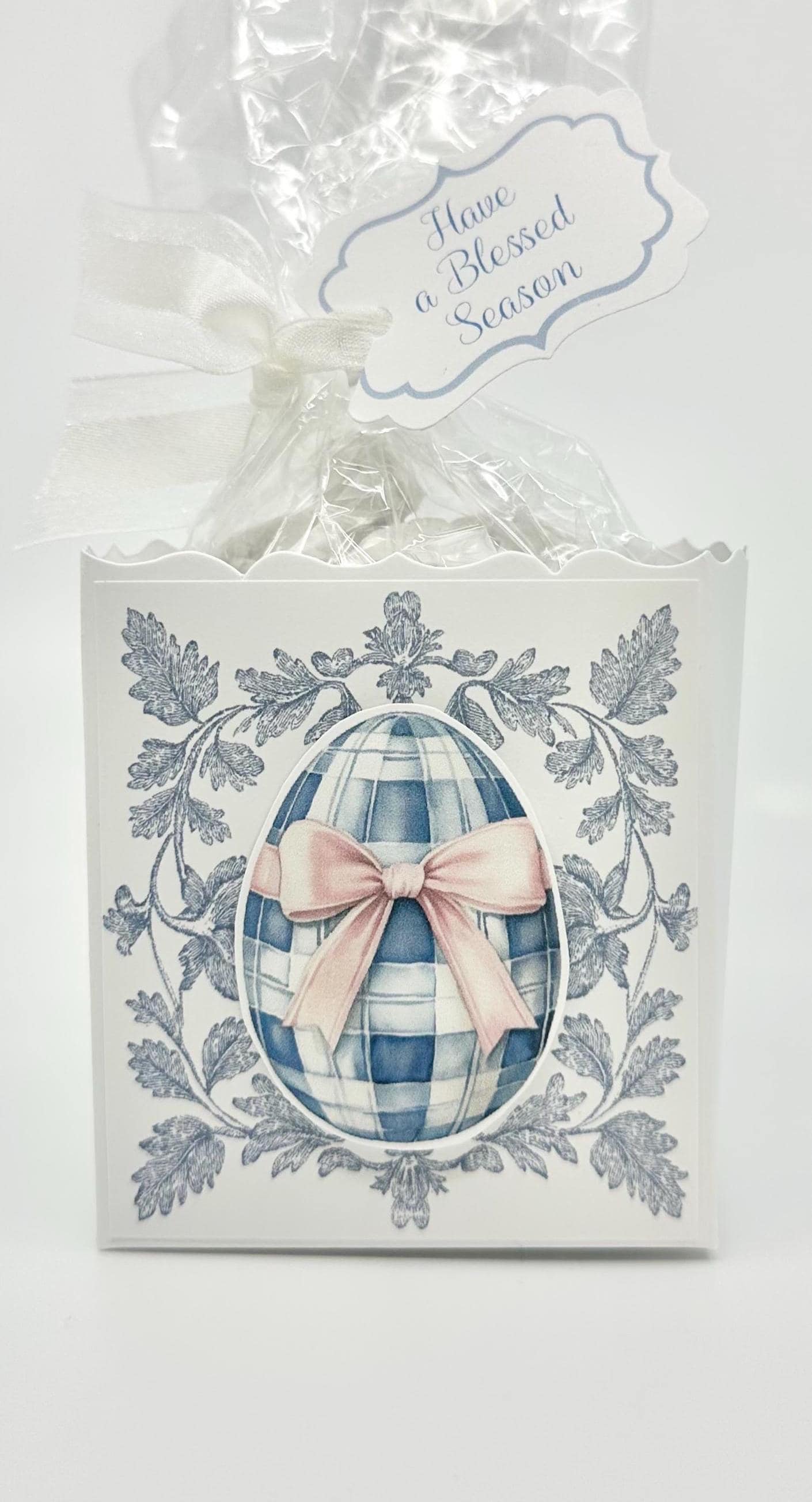 3-D Gingham with Pink Bow Easter Egg Gift Basket Box and Bag Party Favor